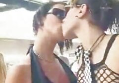 Due video sexy italiani amatoriali femmine condividono un cazzo