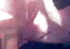 Due ragazzi sexy coccolati mentre si video amatoriali di coppie scambiste italiane gioca sui piedi e le dita dei piedi